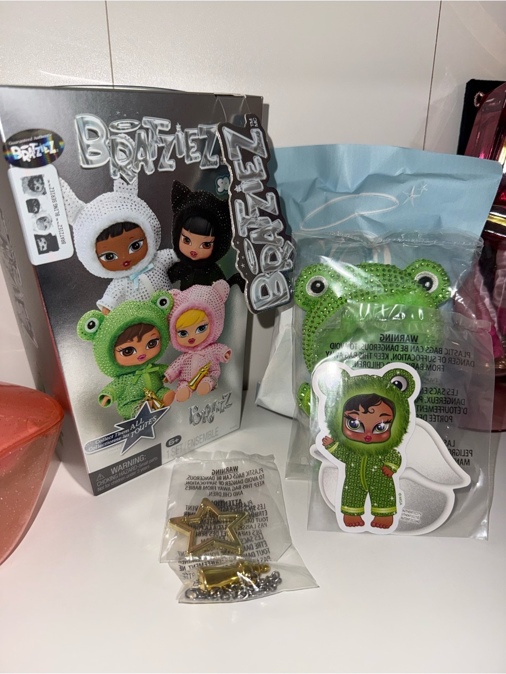 Bratz Bratziez Mini Yasmin Doll Green Frog Onesie Accessory